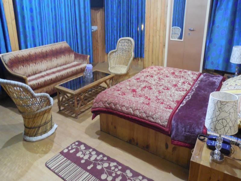 Манали: Pitambera Cottage