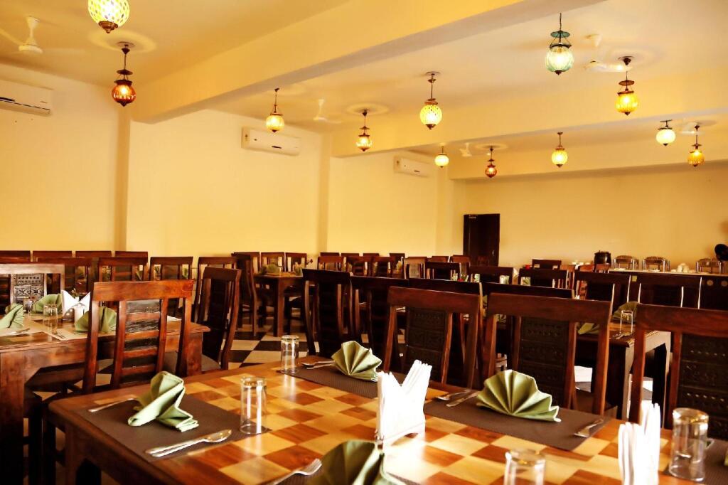 Удаипур: Atulya Niwas, Udaipur