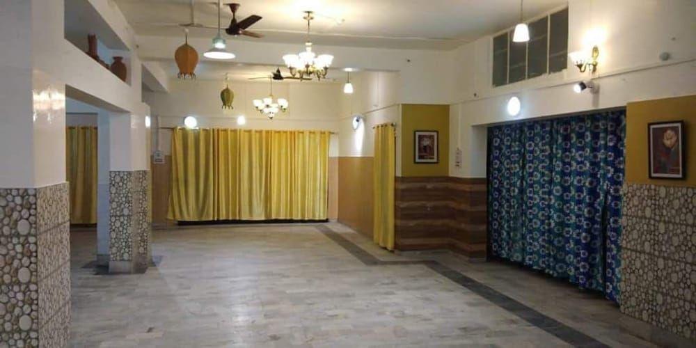 Дехрадун: Hotel Pathik
