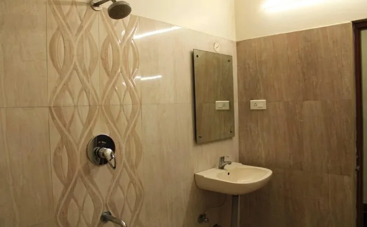 Пунди: Hotel MSM Inn