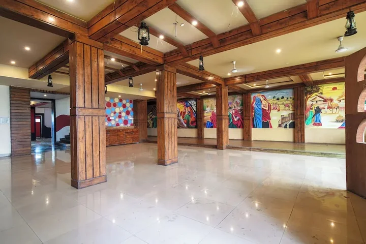 Удджайн: Hotel Satyug Inn