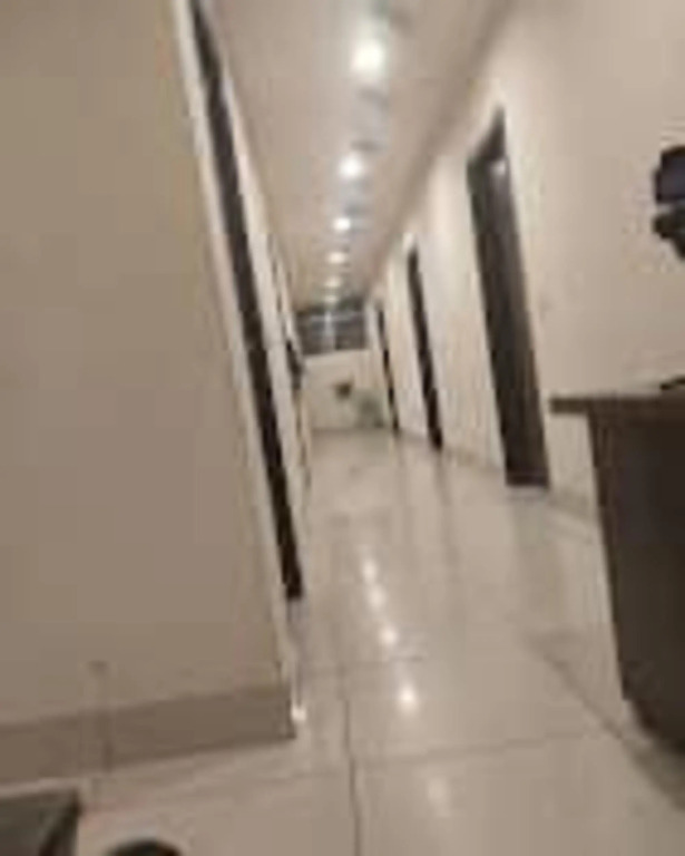 Ханумангарх: Singla Hotel