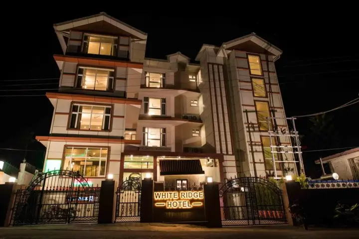 Кангра: White Ridge Hotel