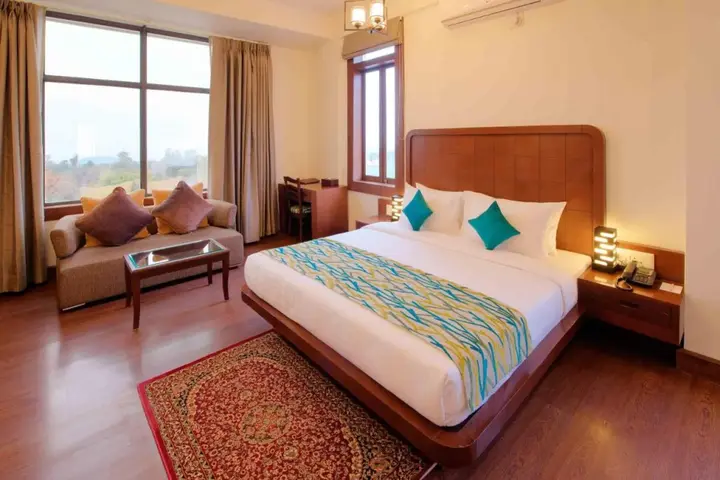 Кангра: White Ridge Hotel