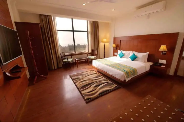 Кангра: White Ridge Hotel