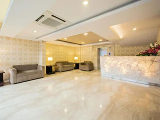Бангалор: Comfy Hotel