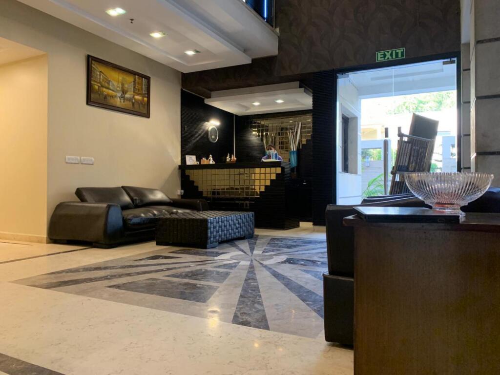 Гуруграм: The Claire Hotel, Gurgaon