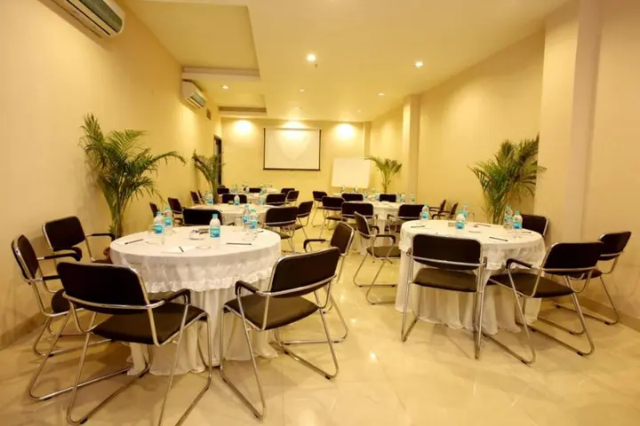 Гуруграм: The Claire Hotel, Gurgaon