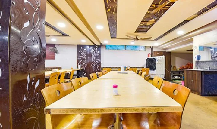 Удджайн: Hotel Raghumani Palace