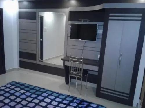 Дханбад: Hotel S G International