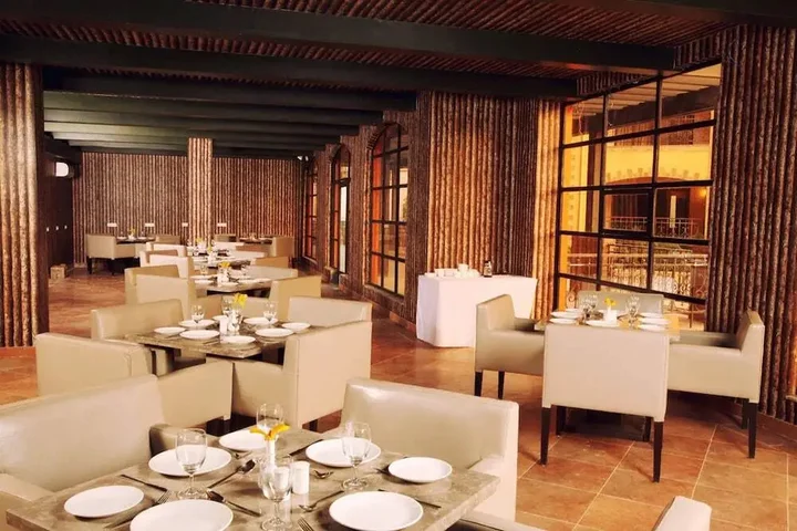 Нерал: Discover Resorts