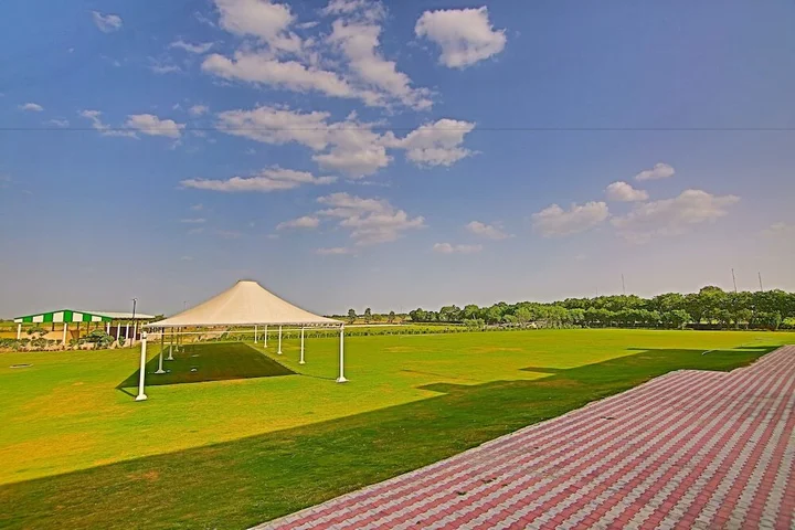 Фаридабад: Millennium Resort