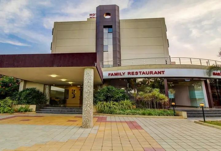 Нашик: Hotel Sai Shahu