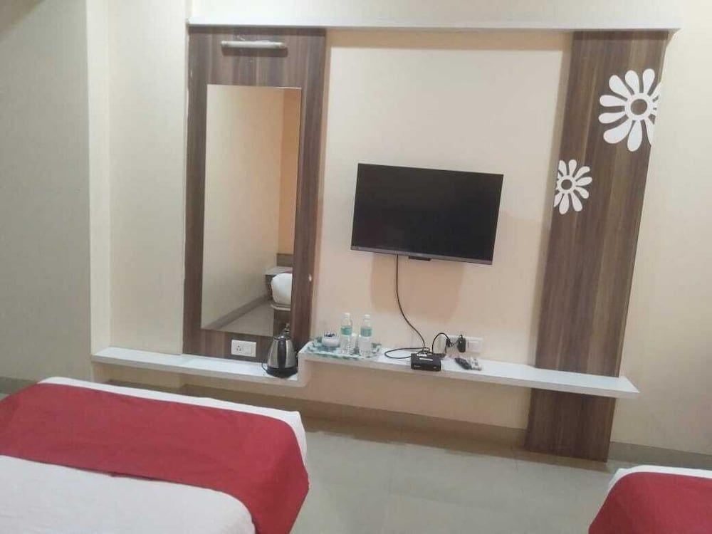 Нашик: Hotel Sai Shahu