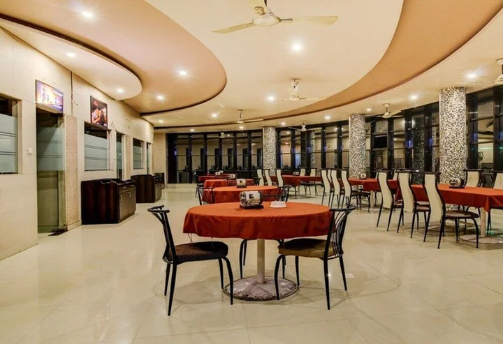Нашик: Hotel Sai Shahu