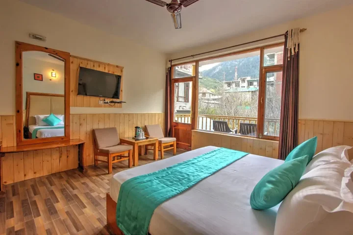 Манали: Hotel Mountain Face by Snow City Hotels