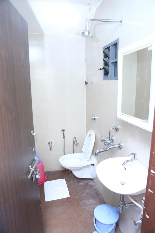 Нагпур: Shivam Apartment