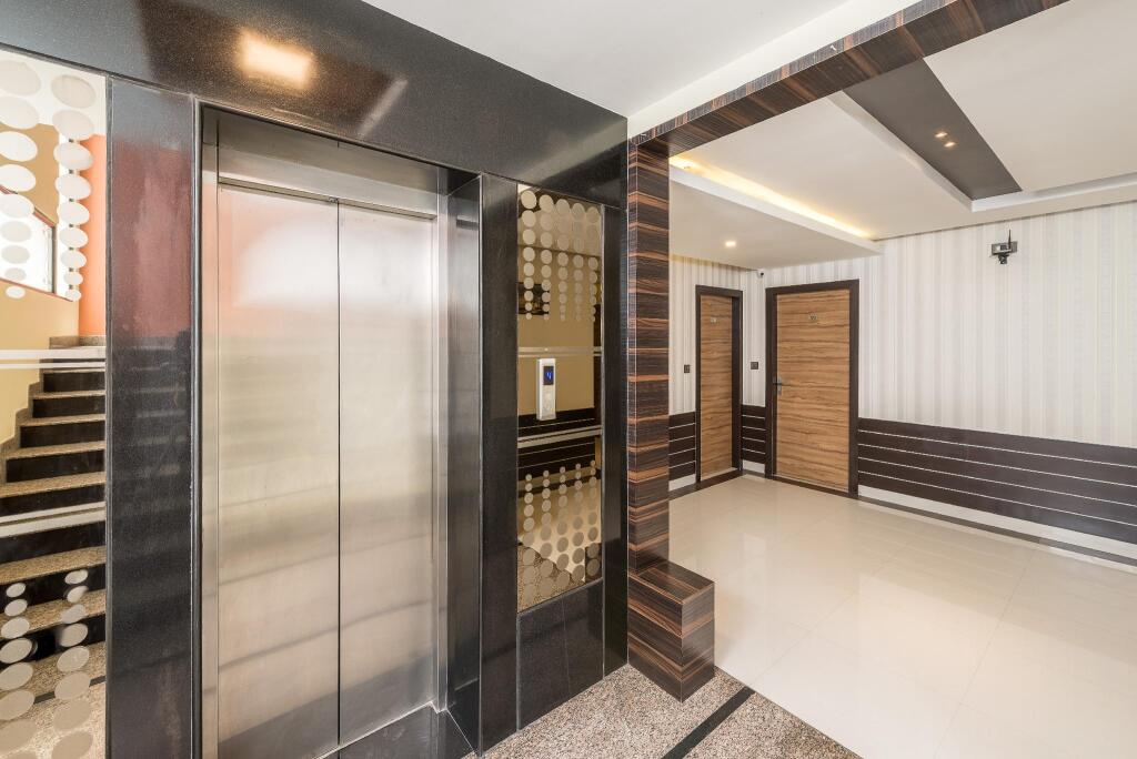 Бангалор: Treebo Raj Premier, Indiranagar