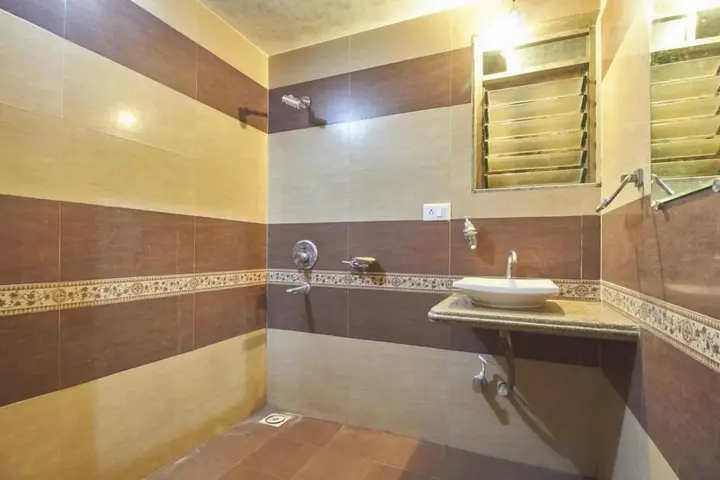 Ширди: Hotel Sai Suraj Palace