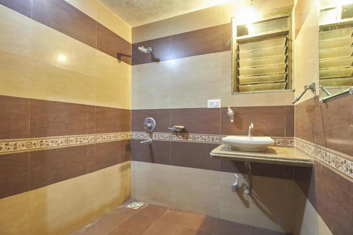 Ширди: Hotel Sai Suraj Palace