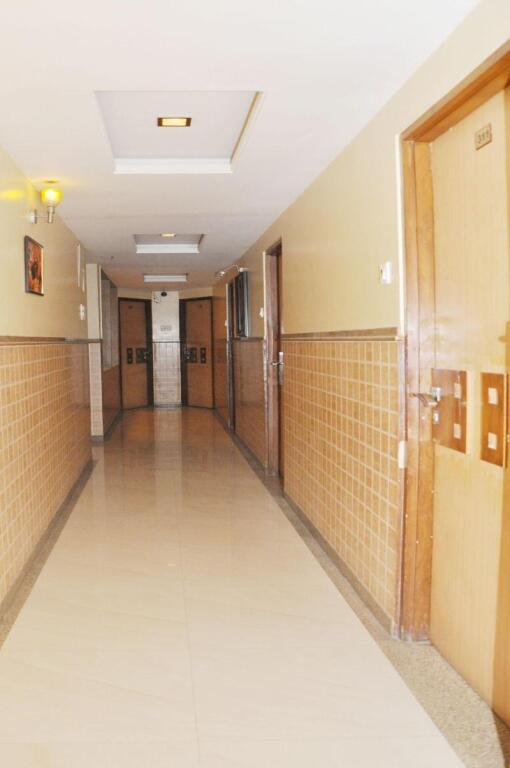 Ширди: Hotel Sai Suraj Palace