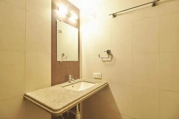 Ширди: Hotel Sai Suraj Palace
