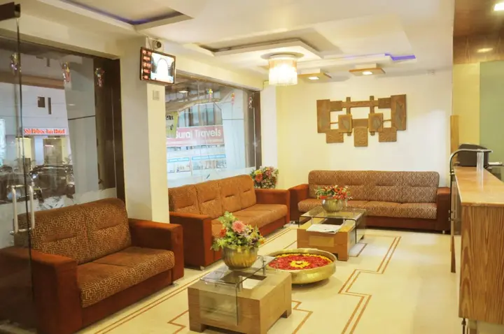 Ширди: Hotel Sai Suraj Palace