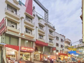 Ширди: Hotel Sai Suraj Palace