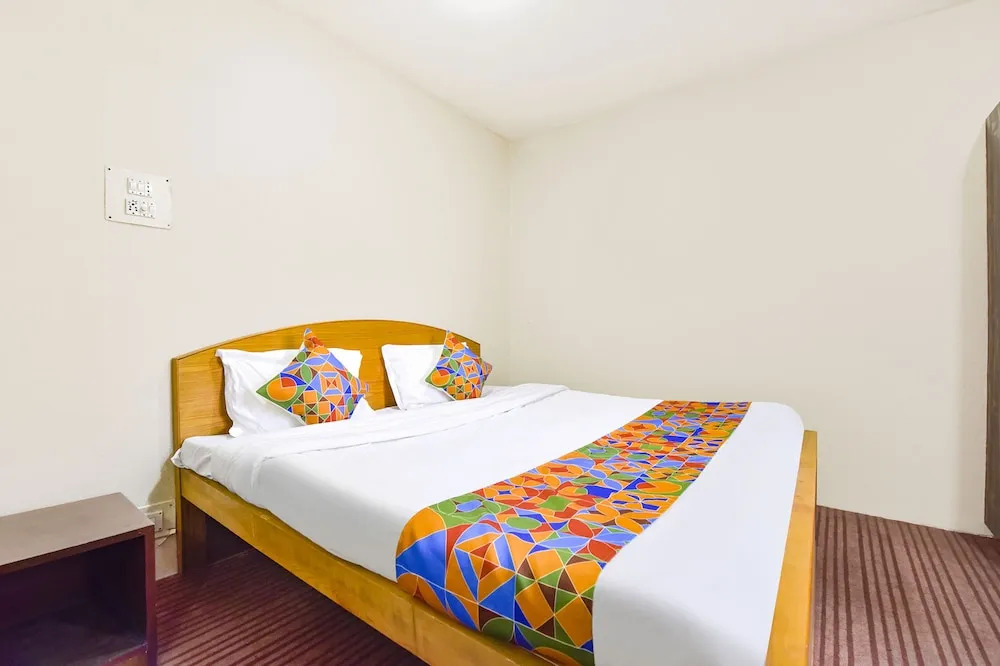 Шринагар: Hotel Legend Residency