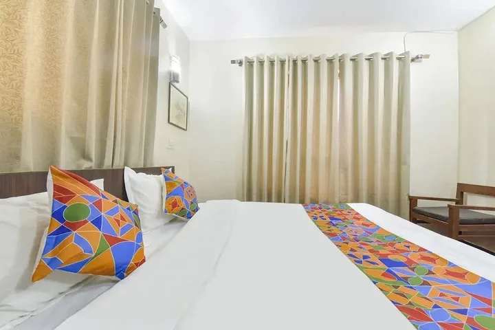 Шринагар: Hotel Legend Residency