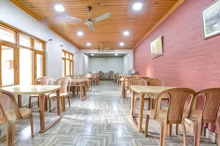 Шринагар: Hotel Legend Residency