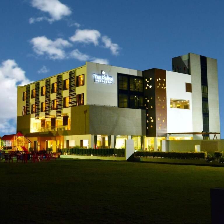 Сомнатх: The Divine Resort
