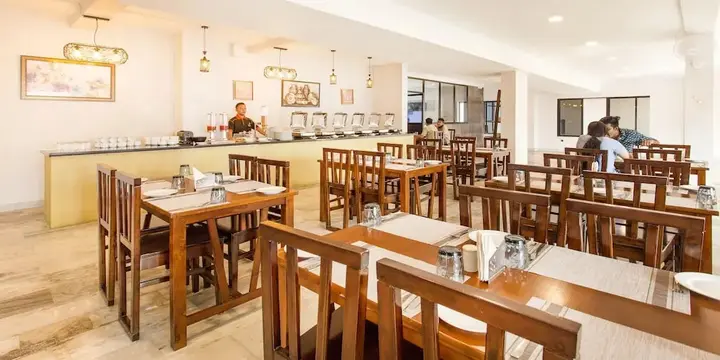 Кондотти: Nextel Inn