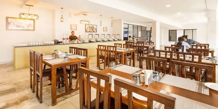 Кондотти: Nextel Inn
