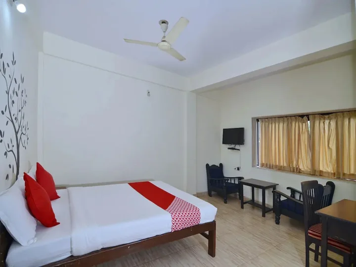 Арпора: OYO 833 Hotel Prince Santosh Holiday Homes