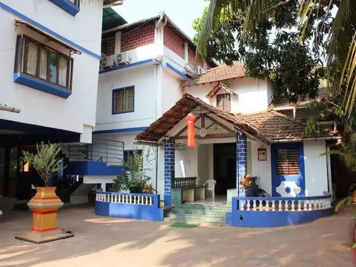 Арпора: OYO 833 Hotel Prince Santosh Holiday Homes