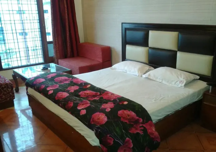 Массури: Hotel Paradise Continental