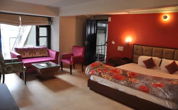 Массури: Hotel Paradise Continental