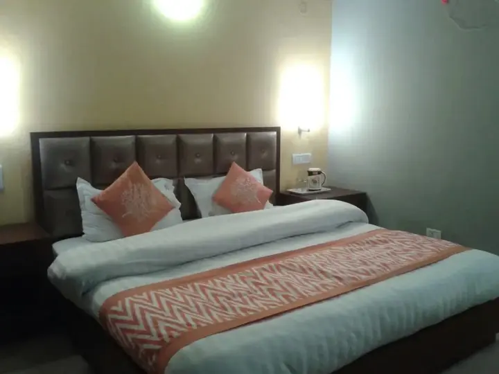Массури: Hotel Paradise Continental
