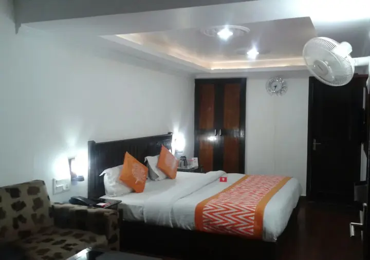 Массури: Hotel Paradise Continental