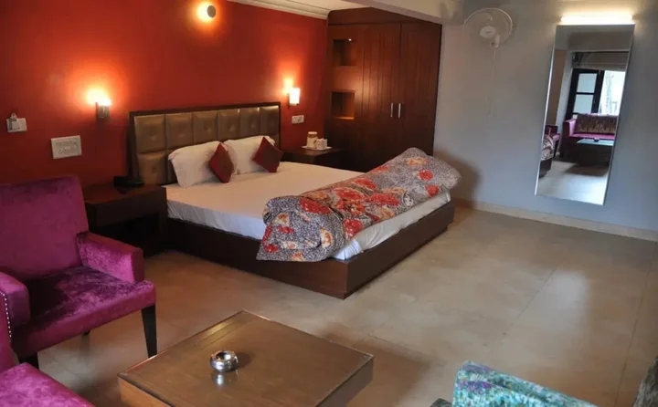 Массури: Hotel Paradise Continental