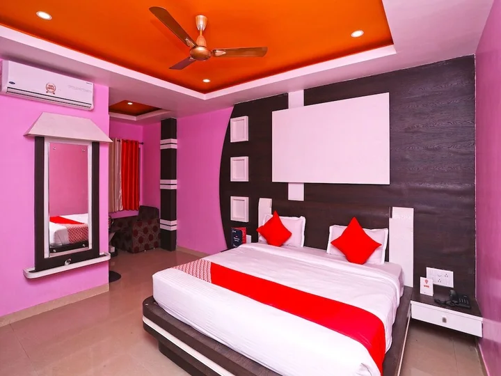 Пури: Hotel Galaxy International