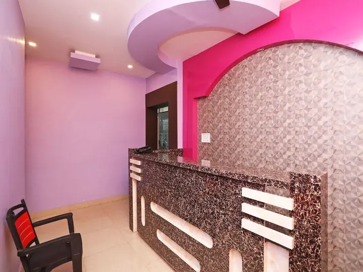 Пури: Hotel Galaxy International