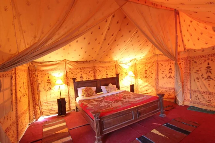 Каной: Sheesh Mahal Desert Camp