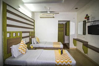 Ахмедабад: FabHotel Classic Inn Navrangpura