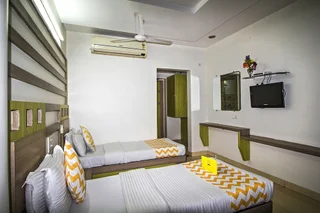 Ахмедабад: FabHotel Classic Inn Navrangpura