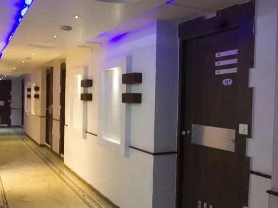Ахмедабад: FabHotel Classic Inn Navrangpura