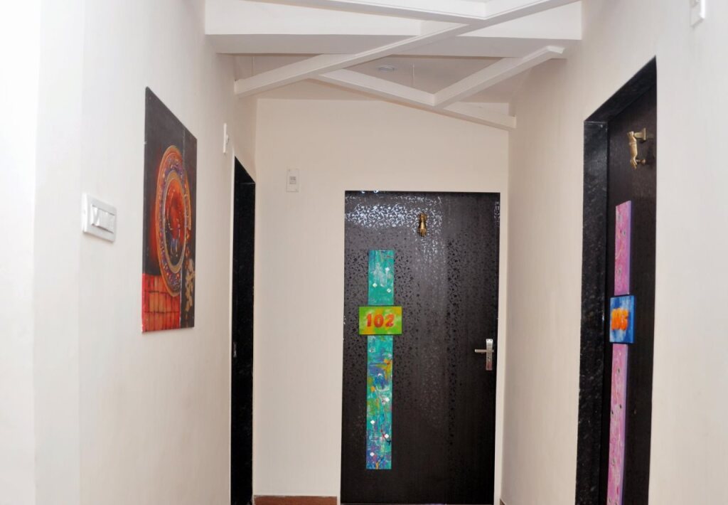 Лонавала: Hotel Swastik Inn