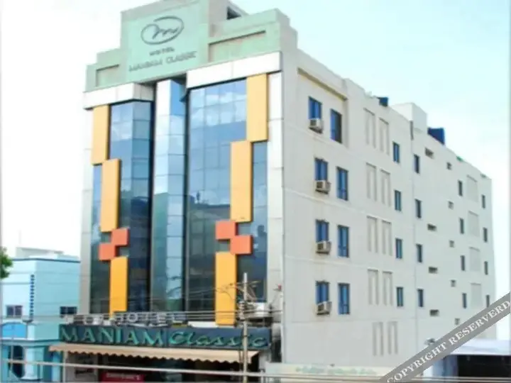 Соманур: Hotel Maniam Classic