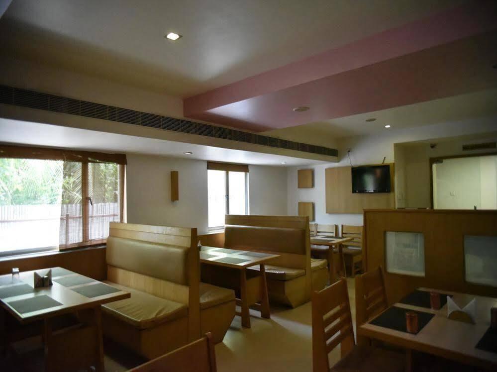 Пунди: OYO Rooms Railway Station Kumbakonam